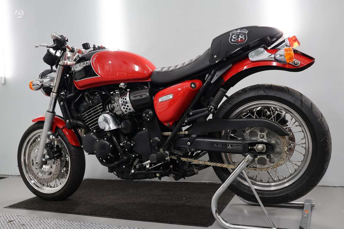 Triumph Thunderbird, street / classic