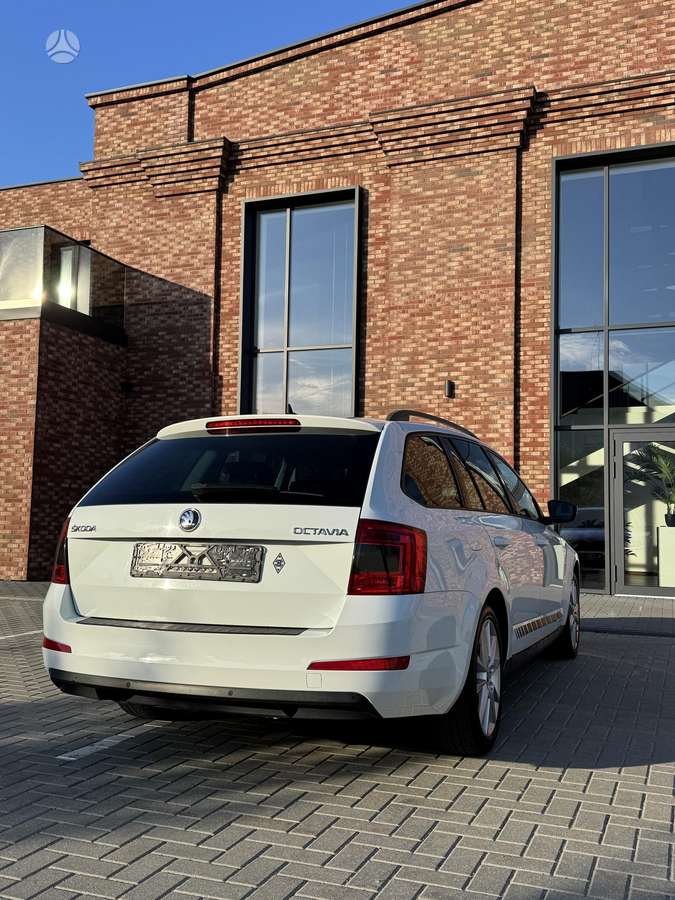 Škoda Octavia - 10