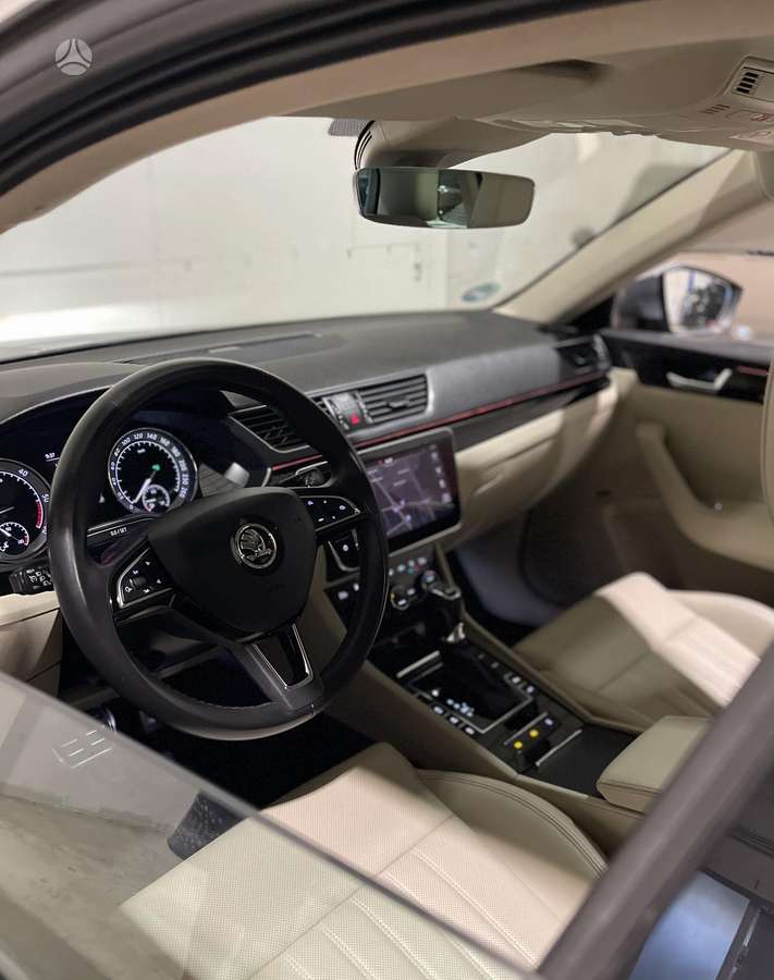 Skoda Superb, 2.0 l., Универсал