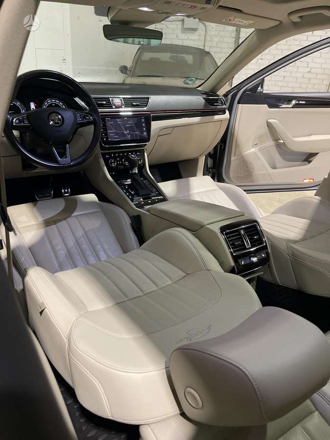Skoda Superb, 2.0 l., Универсал