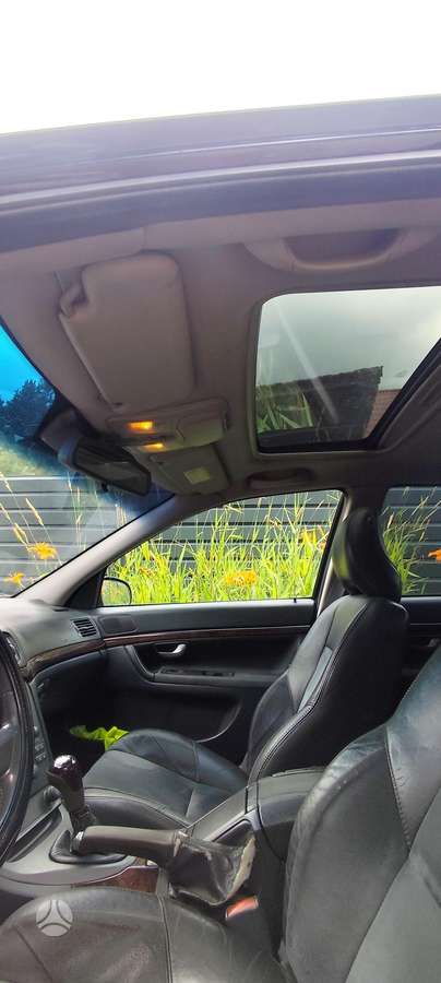 Volvo S80, 2.4 l., Седан