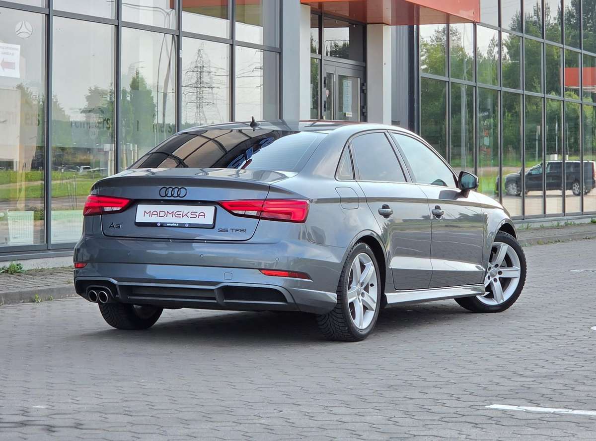 Audi A3, 1.5 l., Седан
