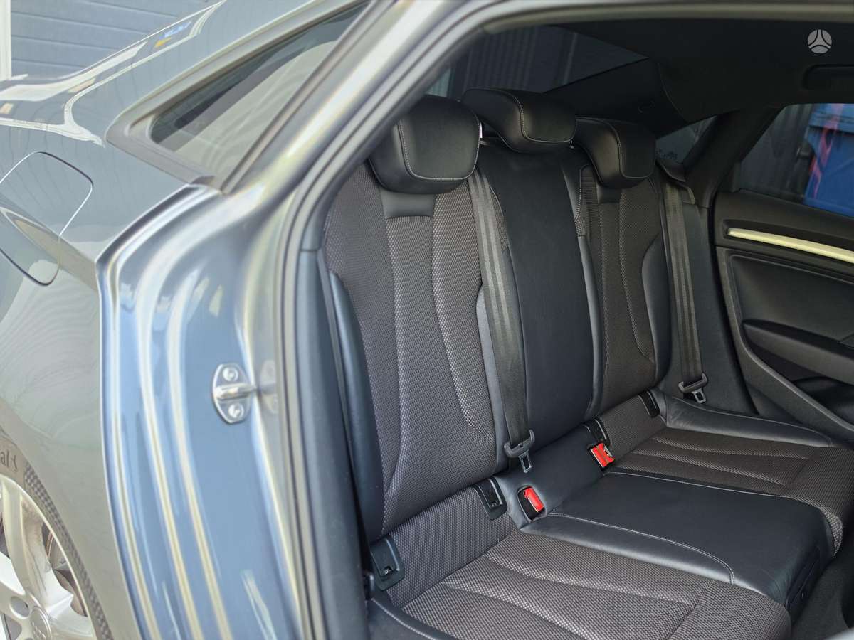 Audi A3, 1.5 l., Седан