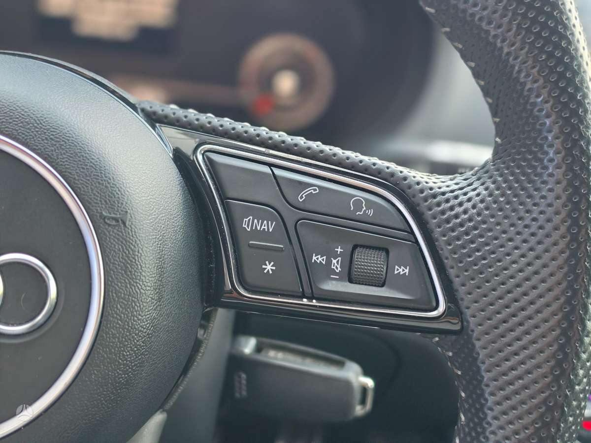 Audi A3, 1.5 l., Седан