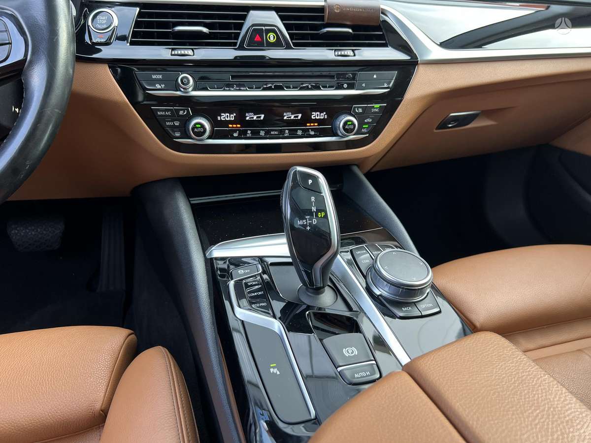 BMW 520, 2.0 l., wagon