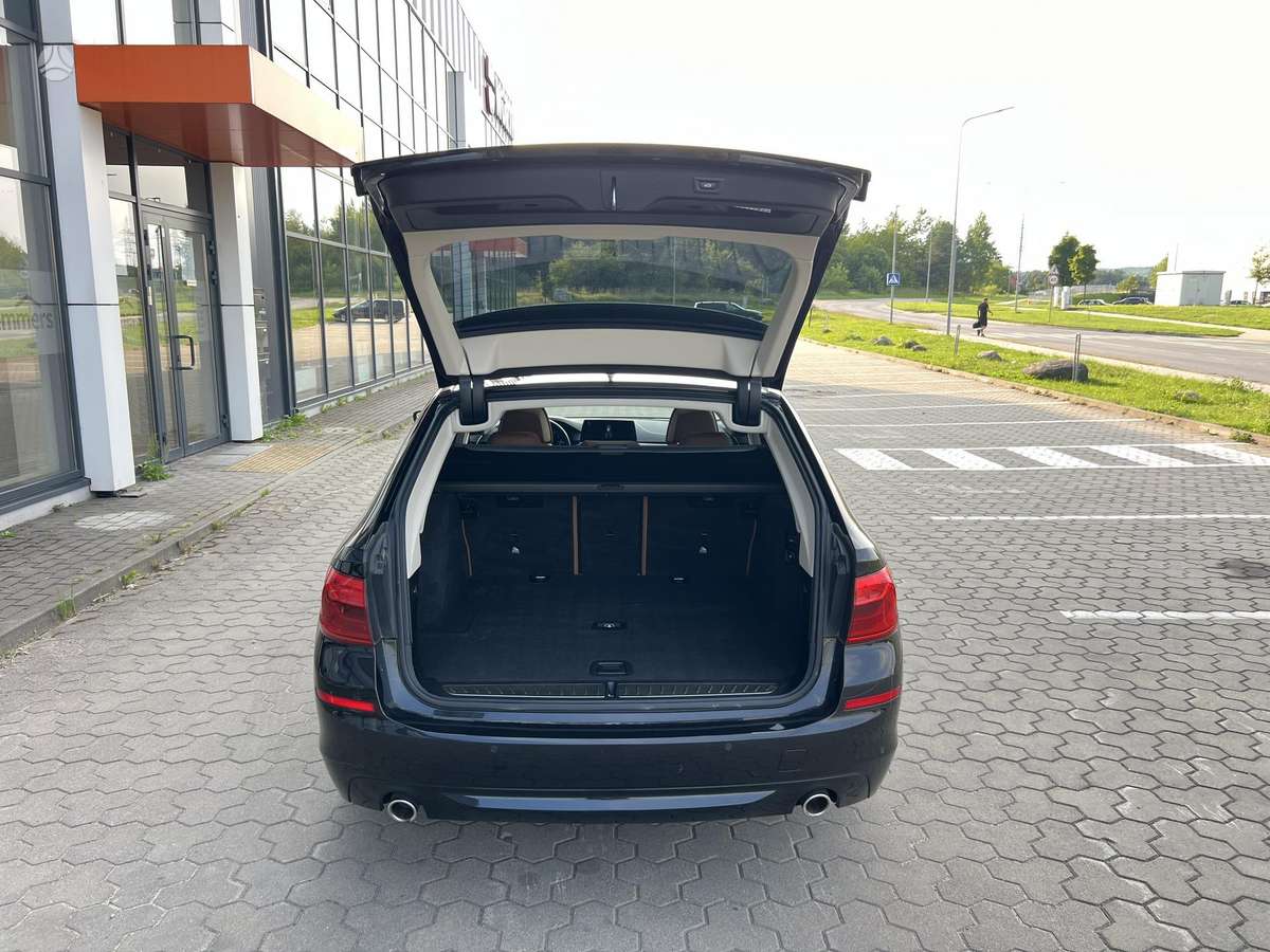 BMW 520, 2.0 l., wagon