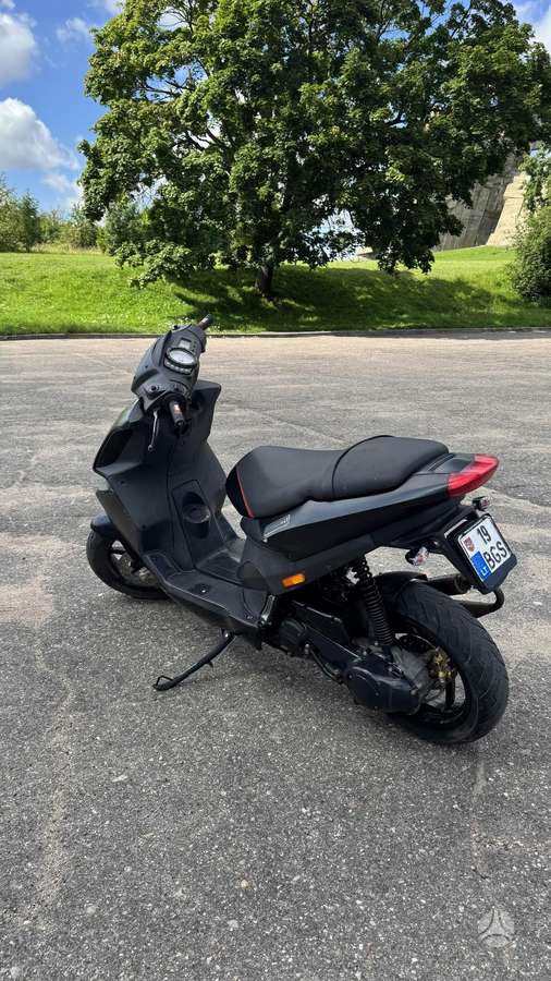 Piaggio NRG 70cc, scooters / mopeds