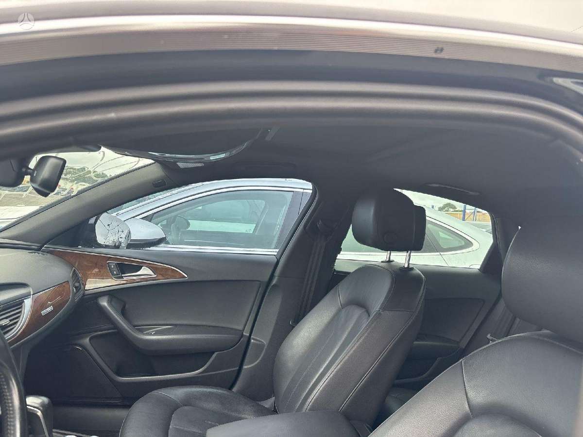 Audi A6, 2.0 l., Седан