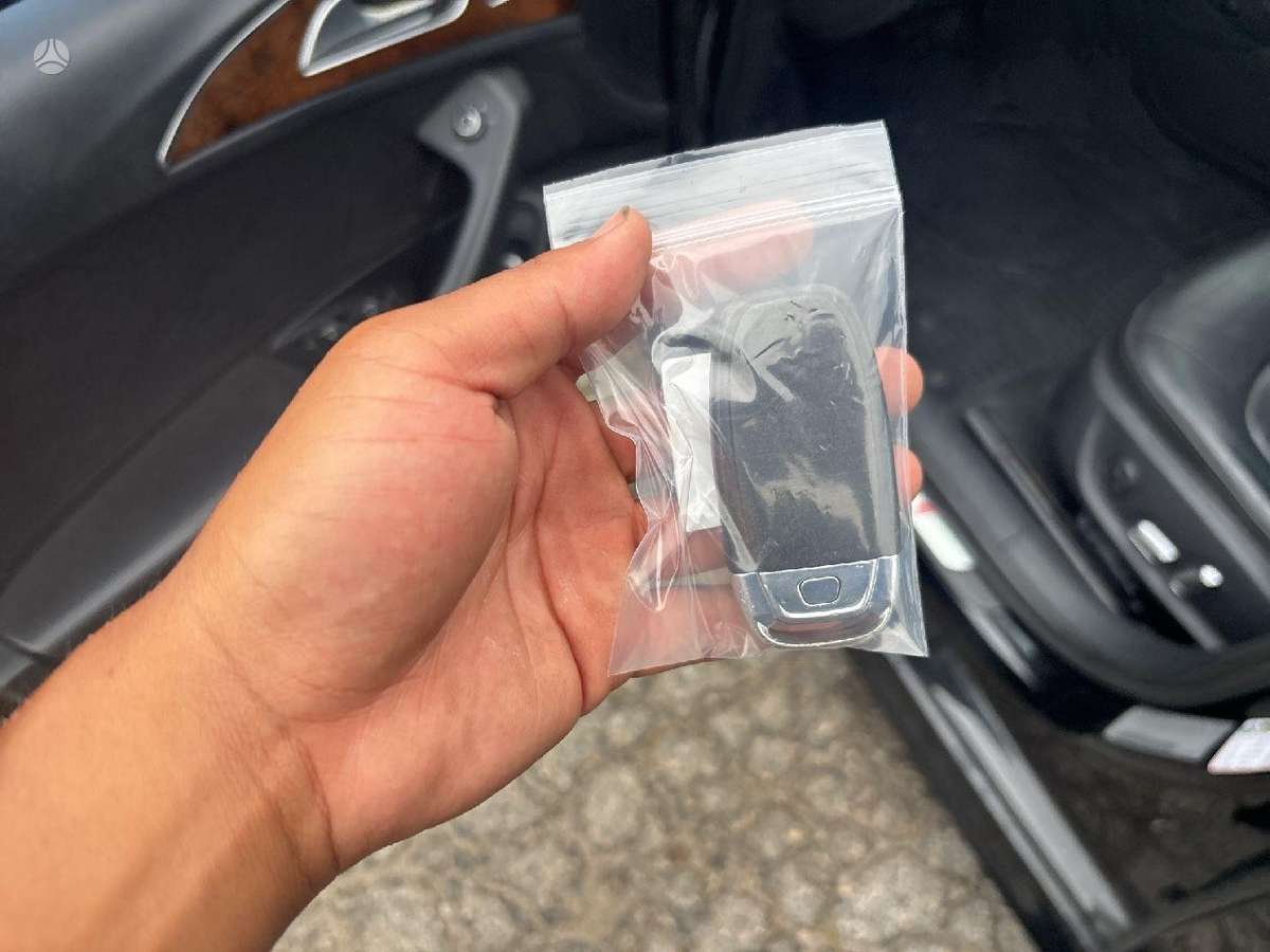 Audi A6, 2.0 l., Седан