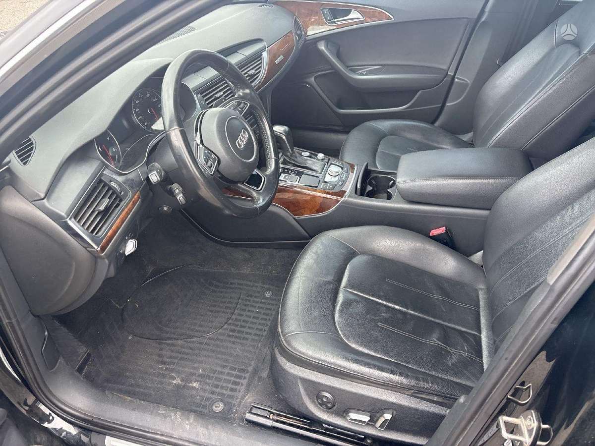 Audi A6, 2.0 l., Седан
