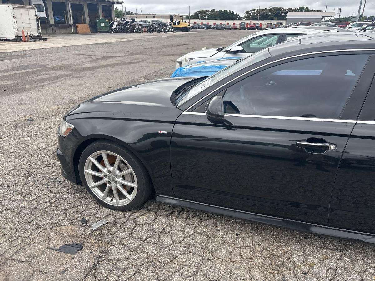 Audi A6, 2.0 l., Седан