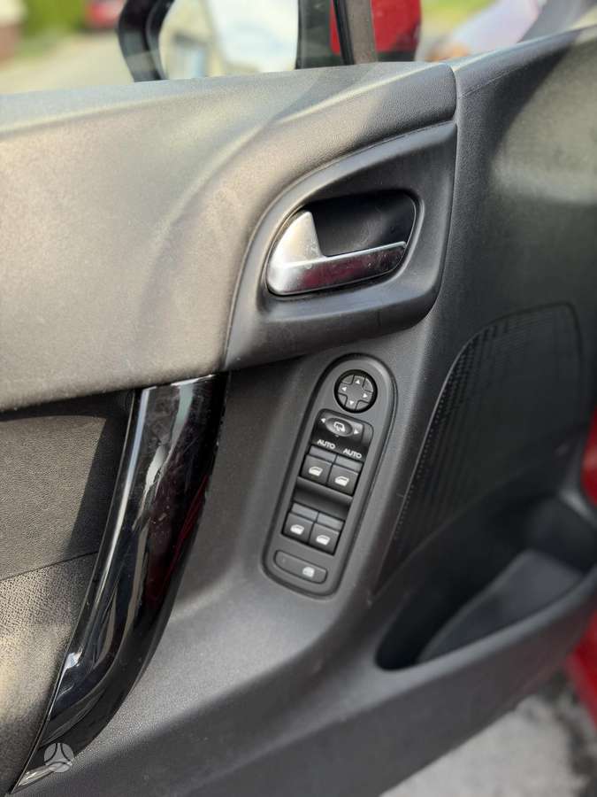 Citroen C3, 1.2 l., hatchback