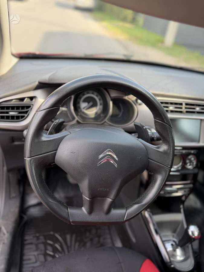 Citroen C3, 1.2 l., hatchback