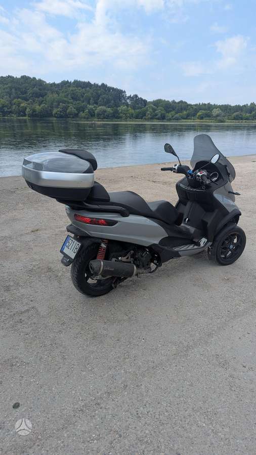 Piaggio MP3 500cc, трициклы