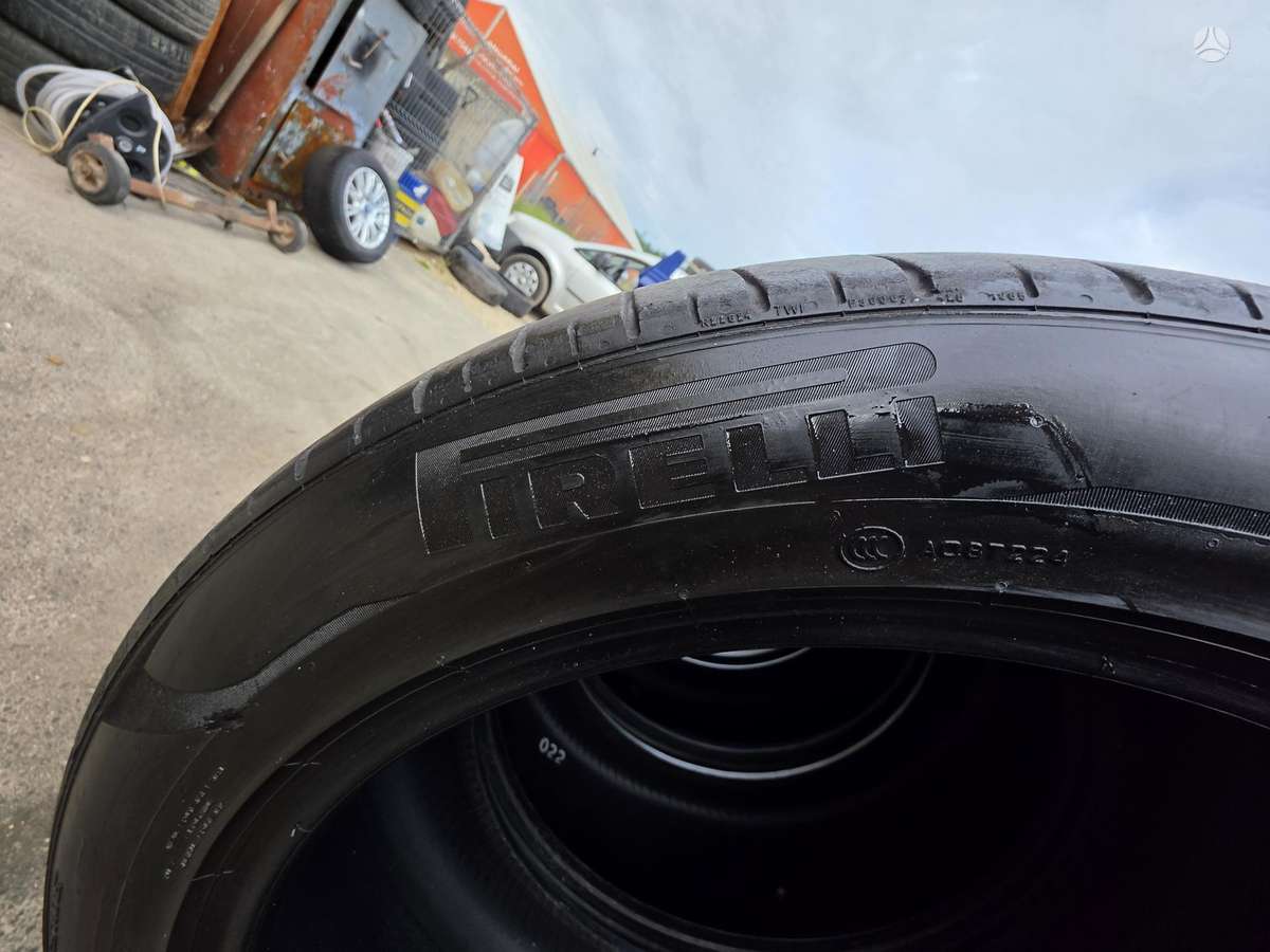 Pirelli P zero pz4, summer 275/45 R21