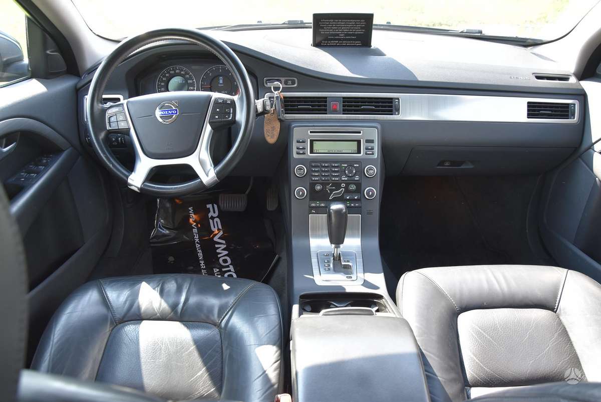 Volvo V70, 2.4 l., Универсал