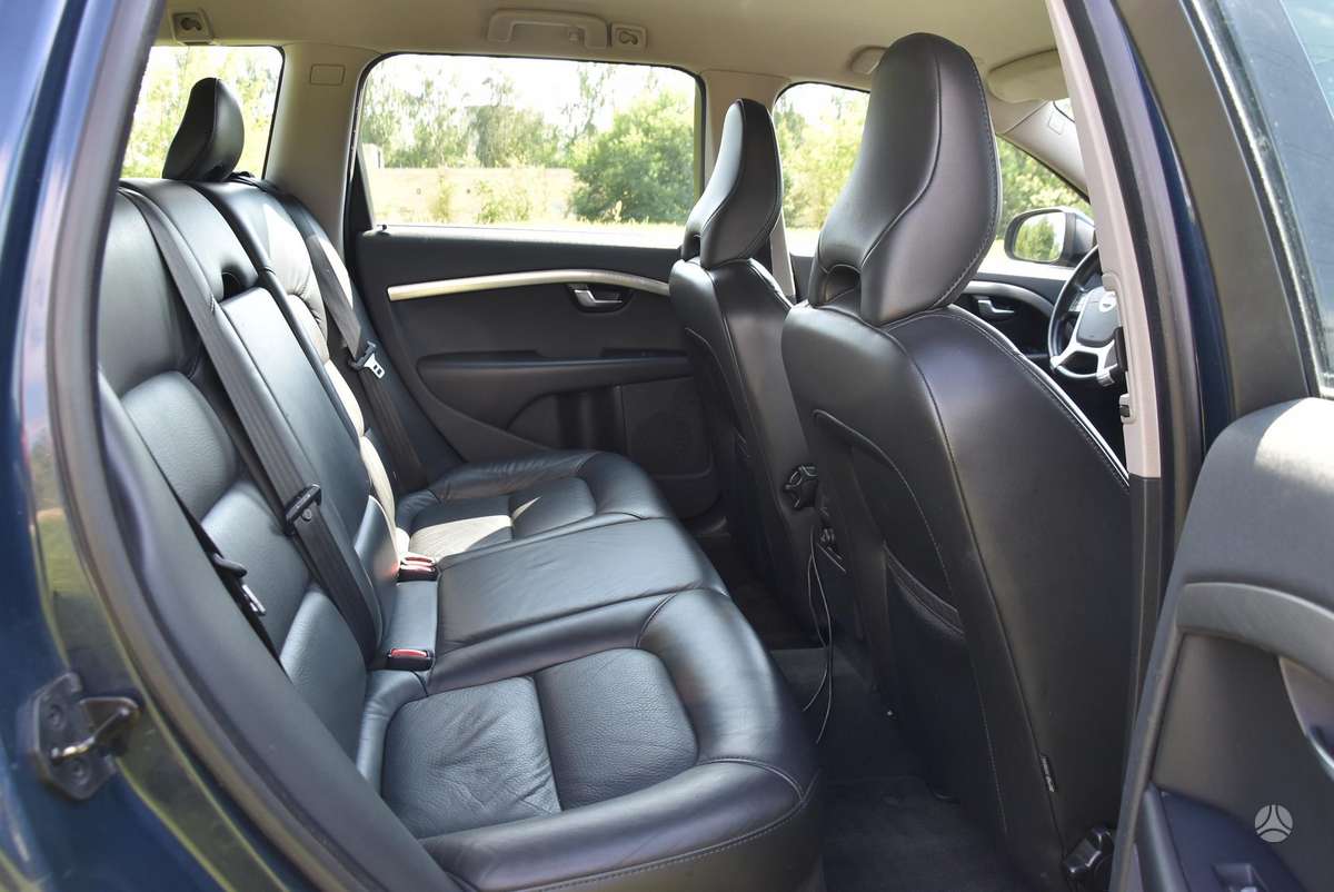 Volvo V70, 2.4 l., Универсал