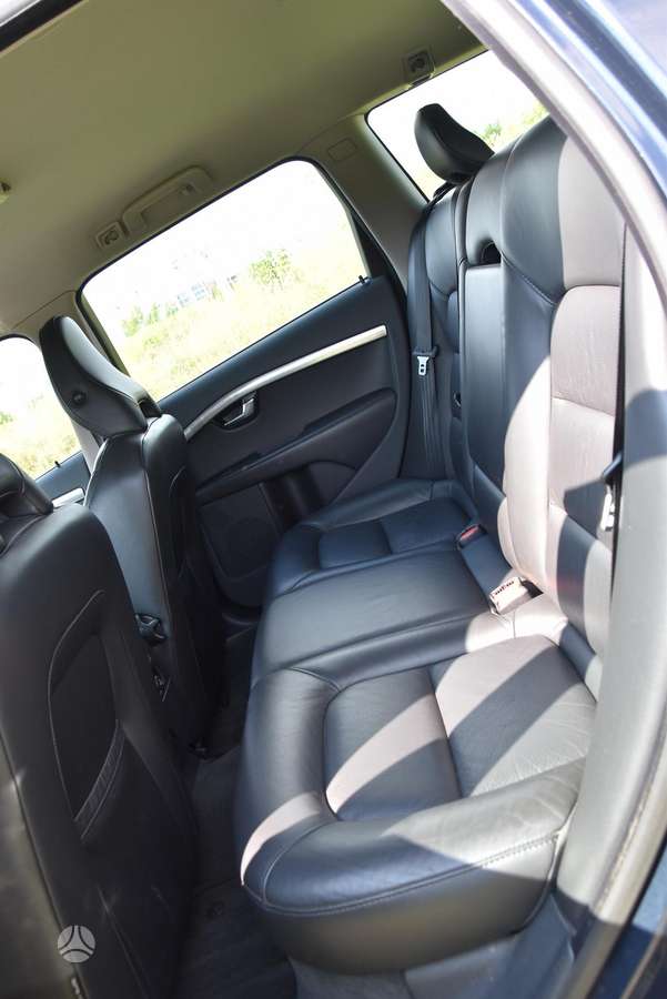 Volvo V70, 2.4 l., Универсал