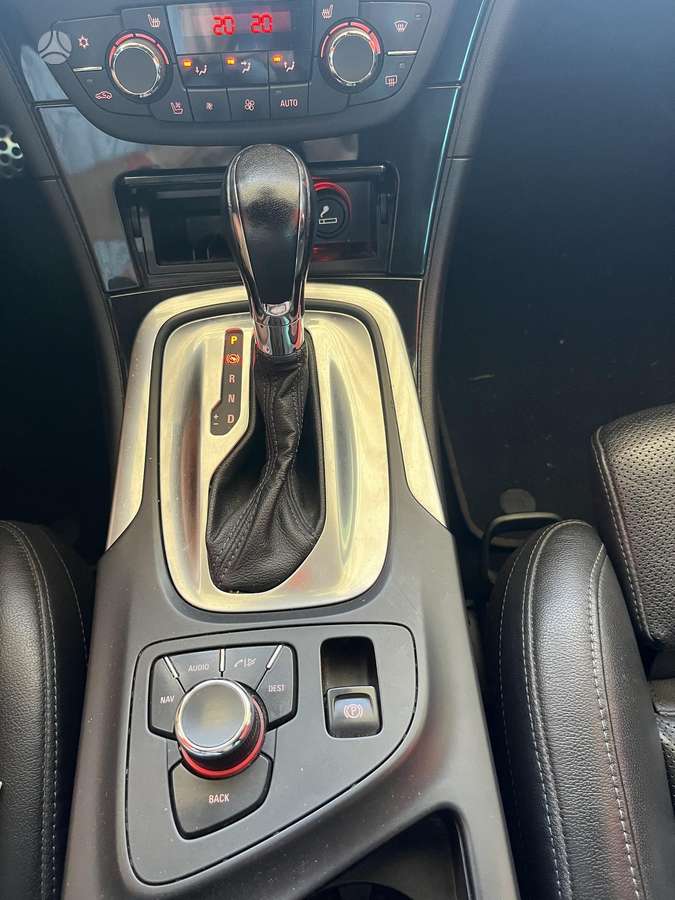 Opel Insignia, 2.0 l., Универсал