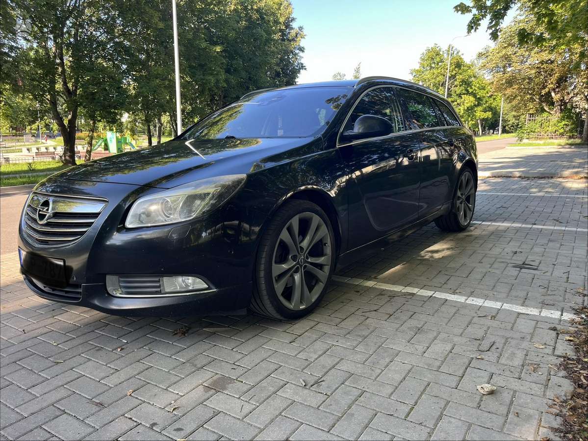 Opel Insignia, 2.0 l., Универсал