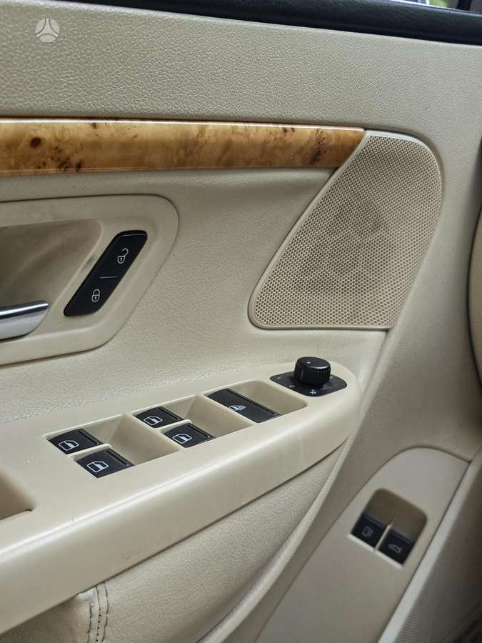 Volkswagen Eos, 2.0 l., convertible