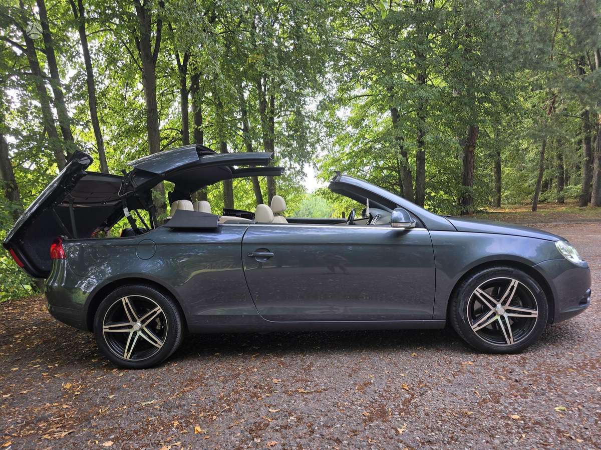 Volkswagen Eos, 2.0 l., convertible