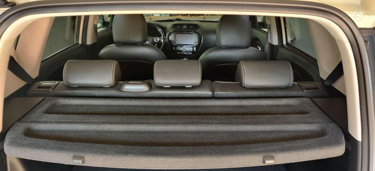 Kia Soul, 1.6 l., Внедорожник / Кроссовер
