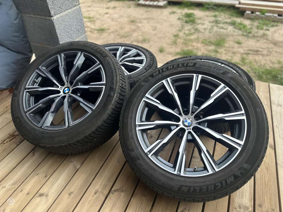 BMW G05 740M, light alloy, R20