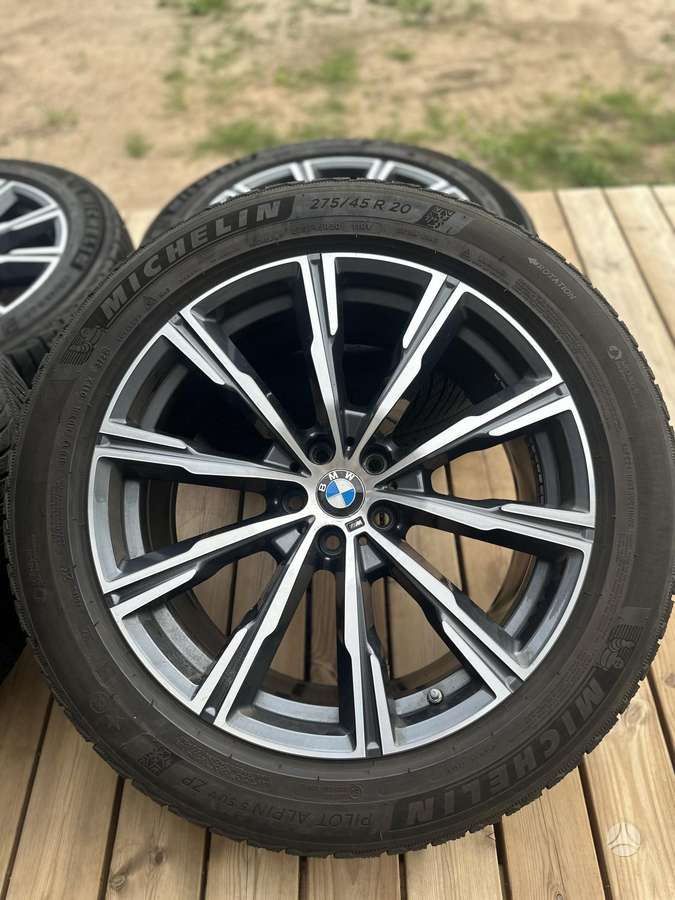 BMW G05 740M, light alloy, R20