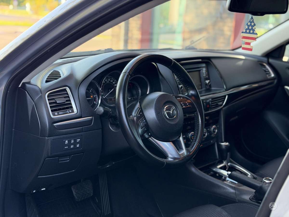Mazda 6, 2.2 l., wagon