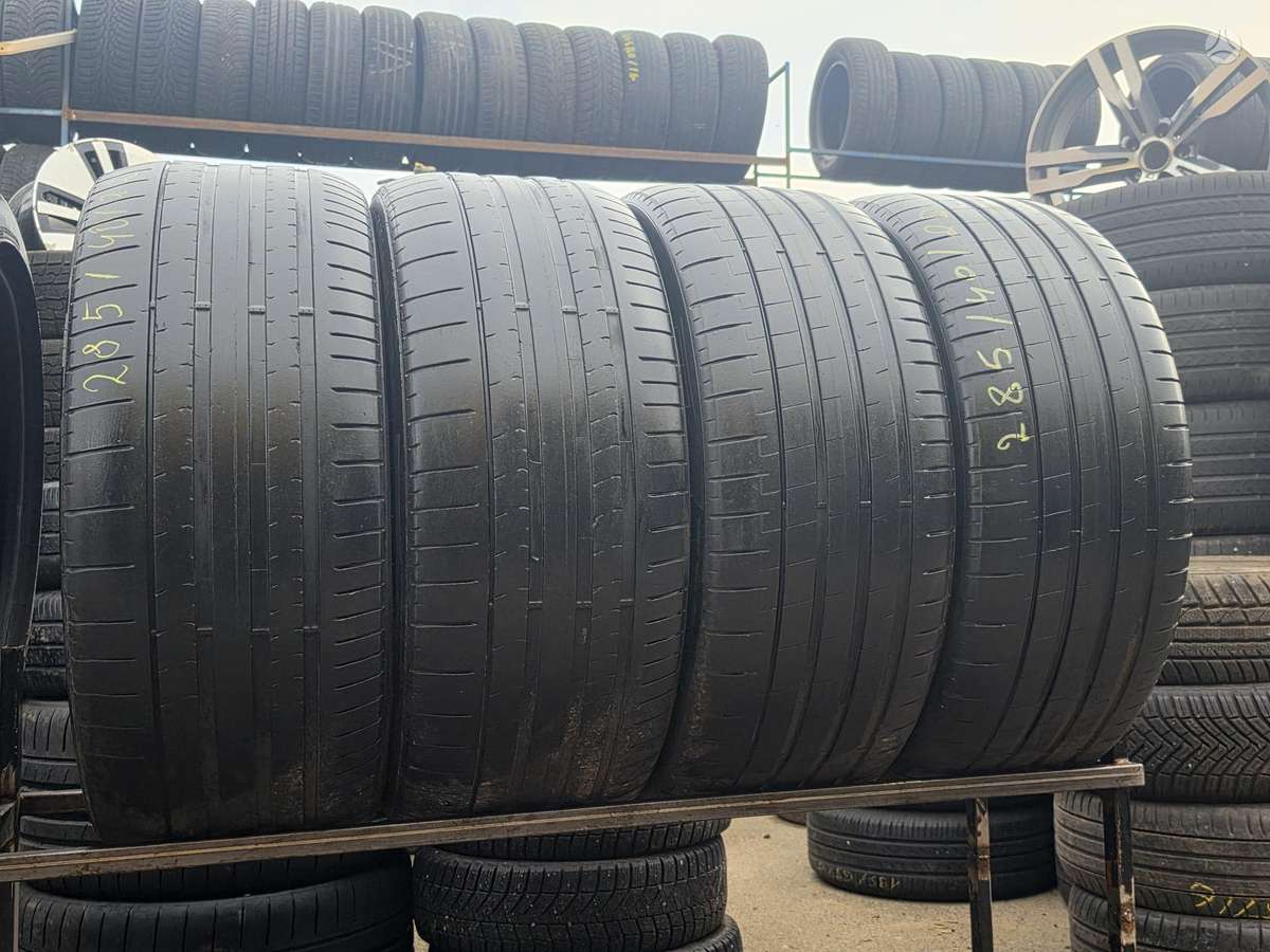 Pirelli P zero pz4, vasarinės 285/40 R22