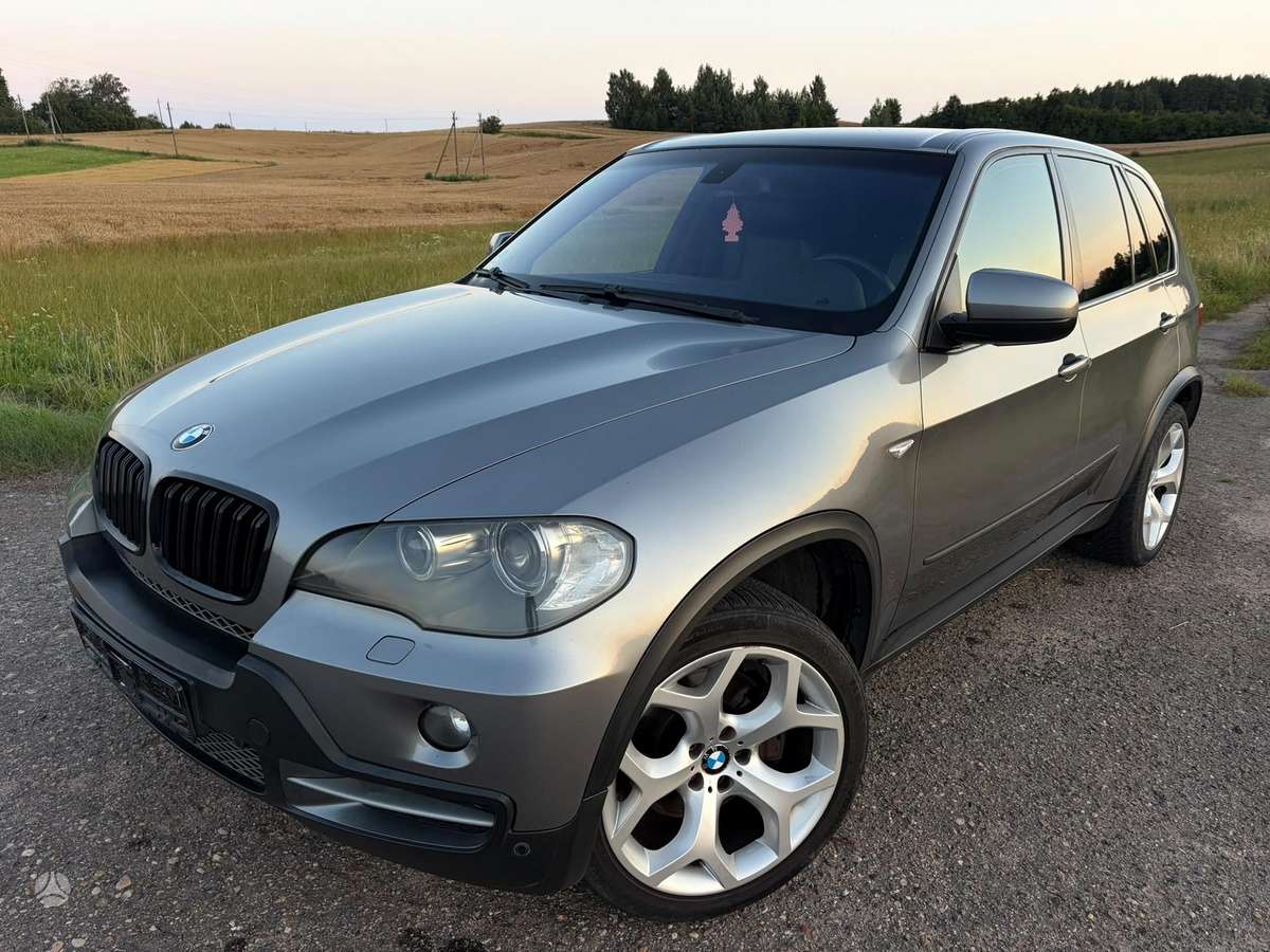 BMW X5, Внедорожник / Кроссовер