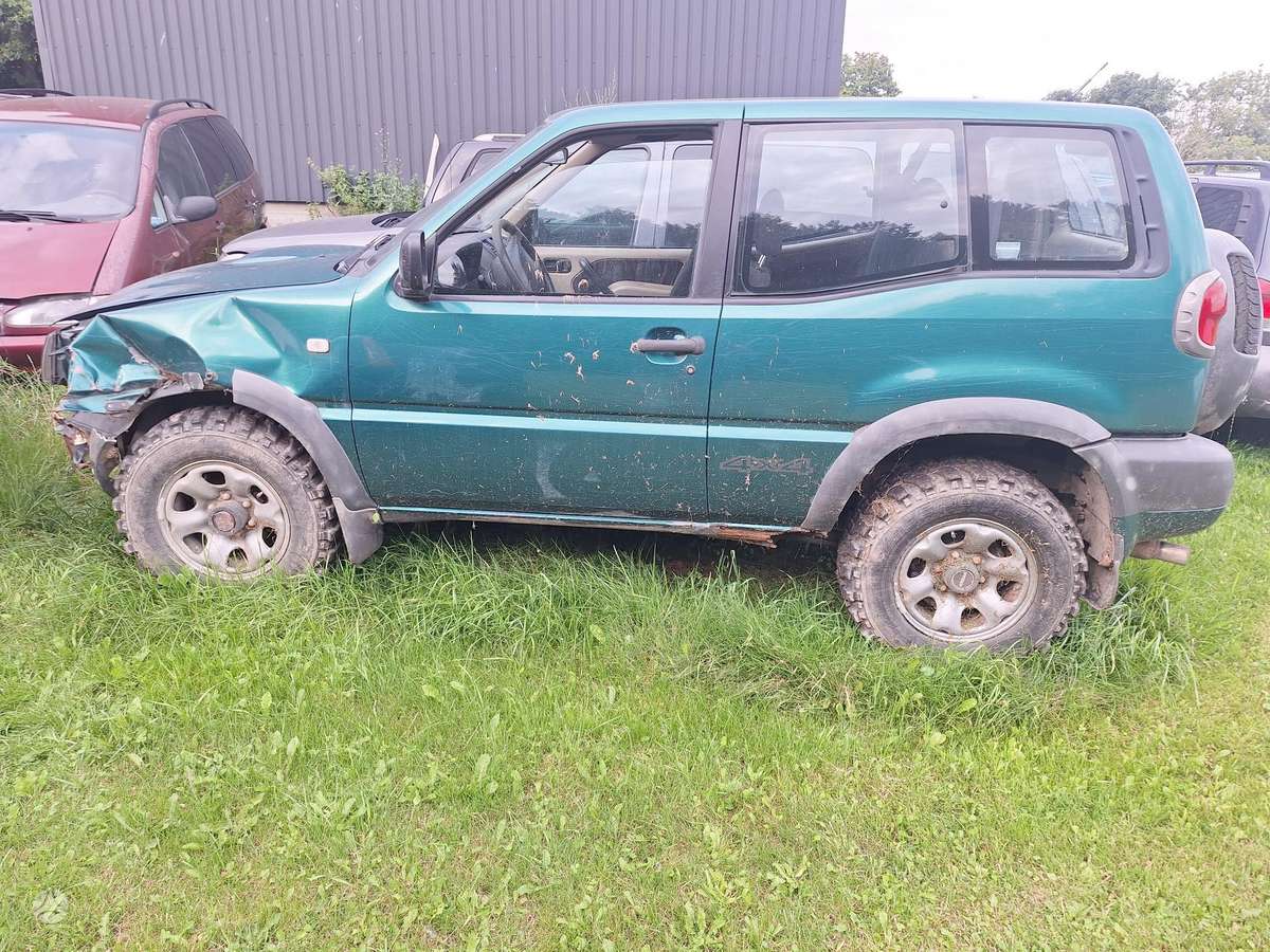Nissan Terrano