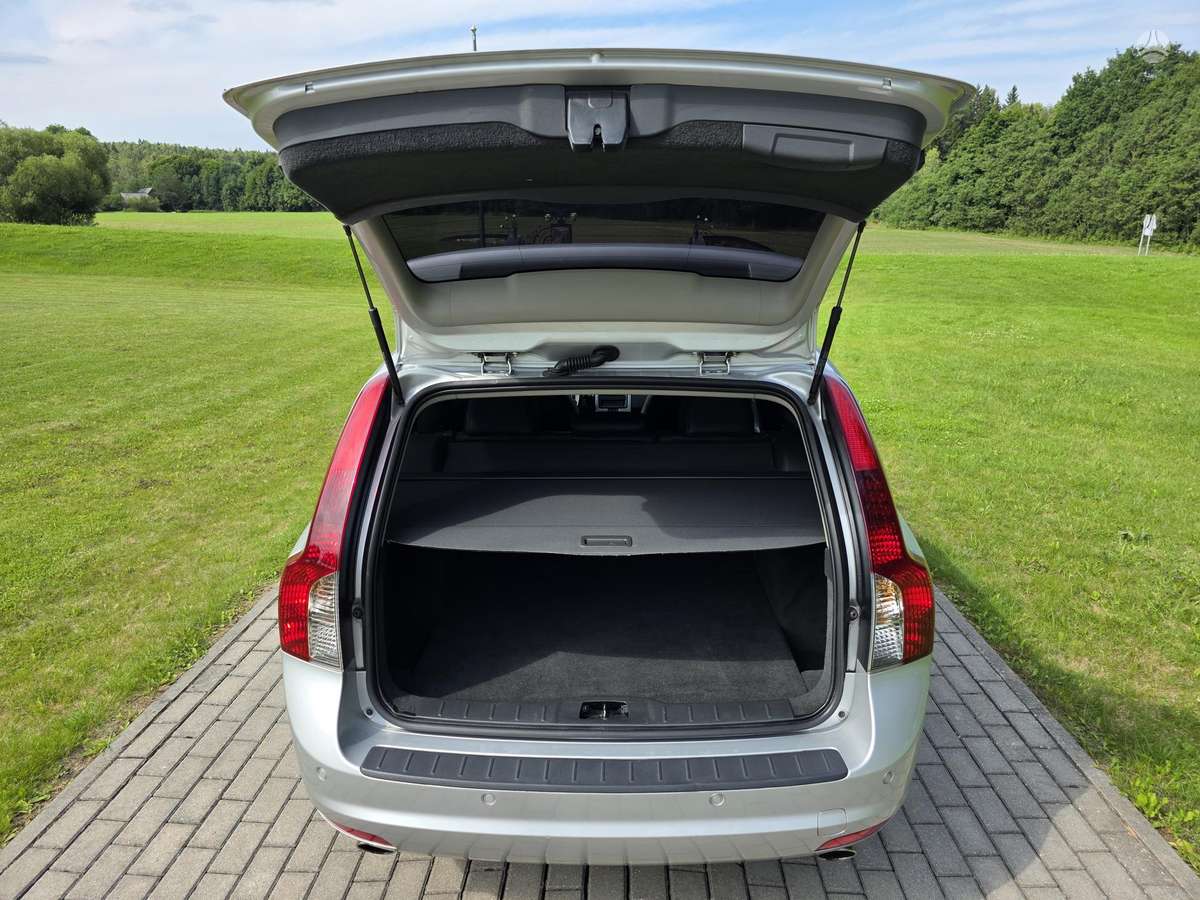 Volvo V50, 2.0 l., Универсал