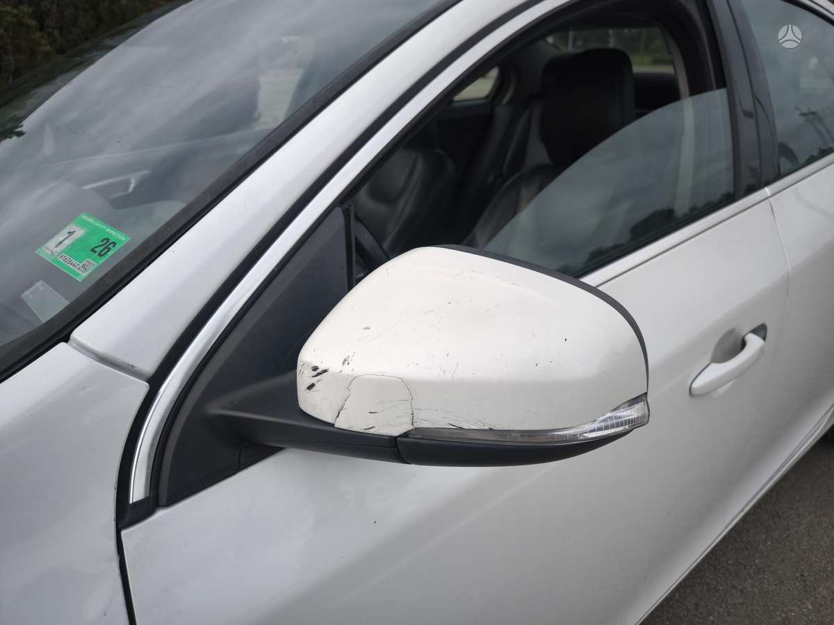 Volvo S60, 2.0 l., Хэтчбек