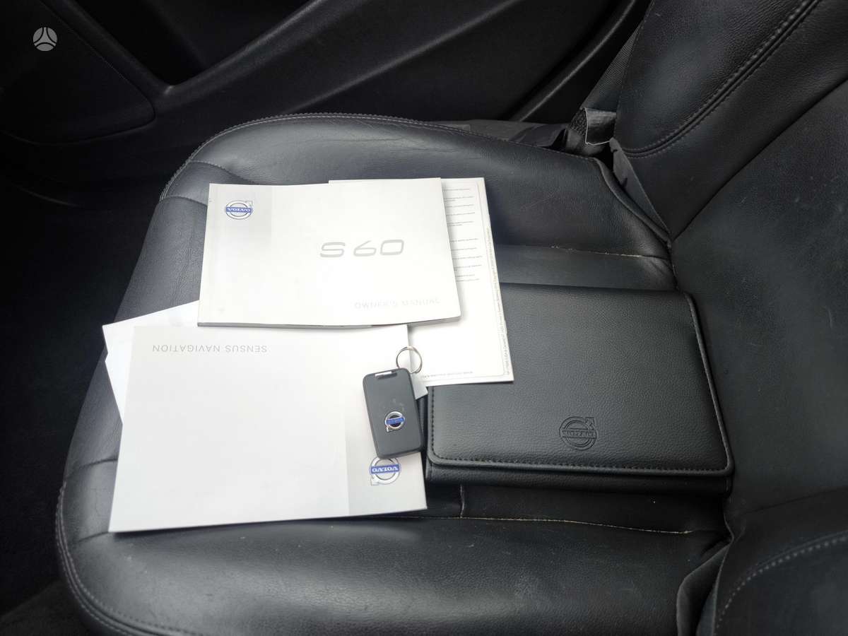 Volvo S60, 2.0 l., Хэтчбек