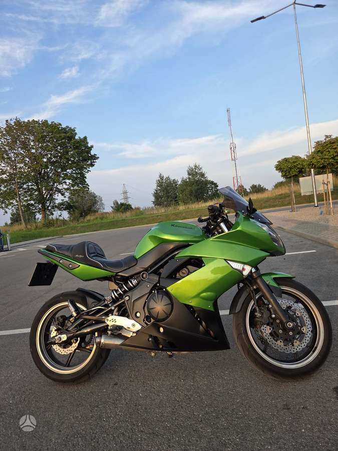 Kawasaki ER 650cc, street / classic