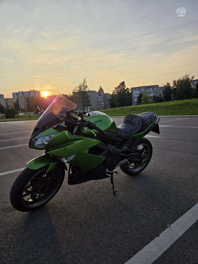 Kawasaki ER 650cc, street / classic