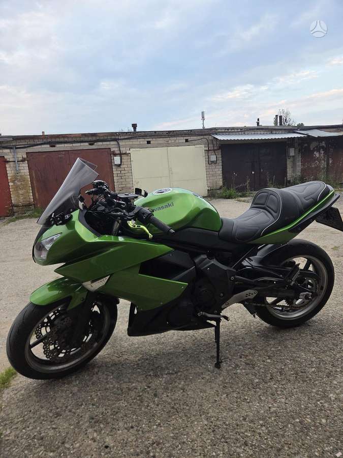 Kawasaki ER 650cc, street / classic
