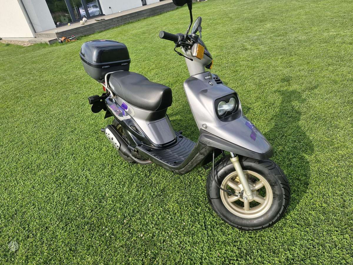 Yamaha BWS 49cc, scooters / mopeds
