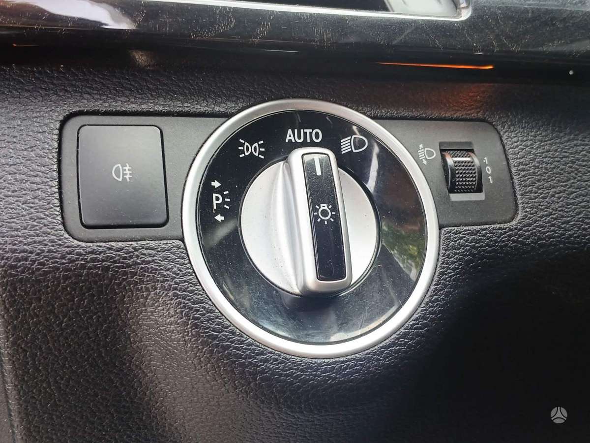 Mercedes-Benz E220, 2.1 l., Универсал