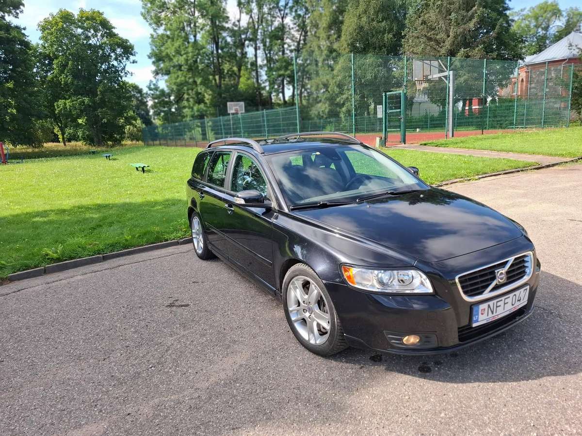 Volvo V50, 2.4 l., Универсал