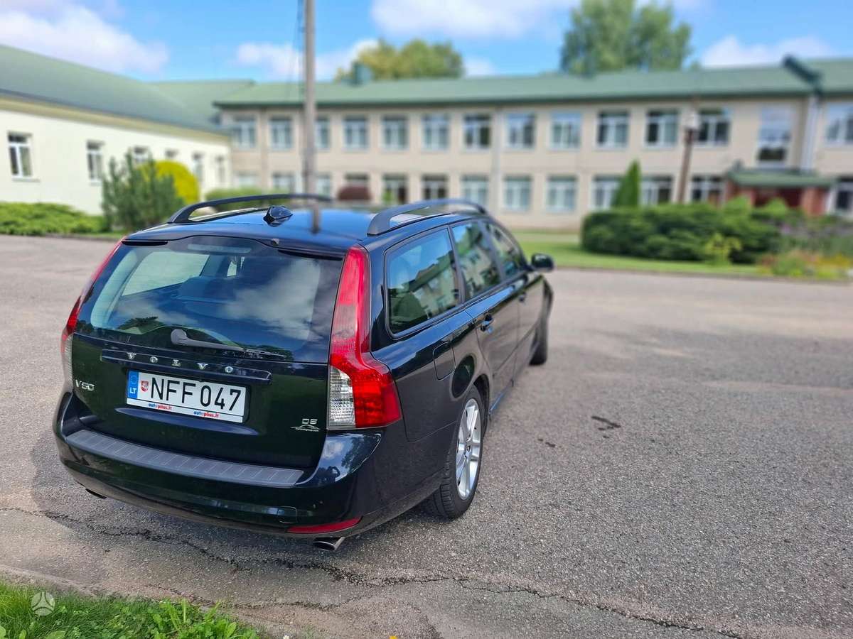 Volvo V50, 2.4 l., Универсал