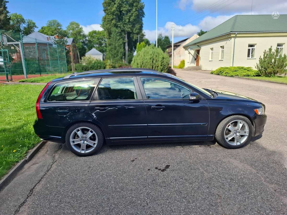 Volvo V50, 2.4 l., Универсал