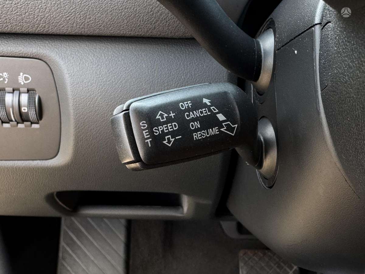 Audi A3, 1.6 l., hatchback