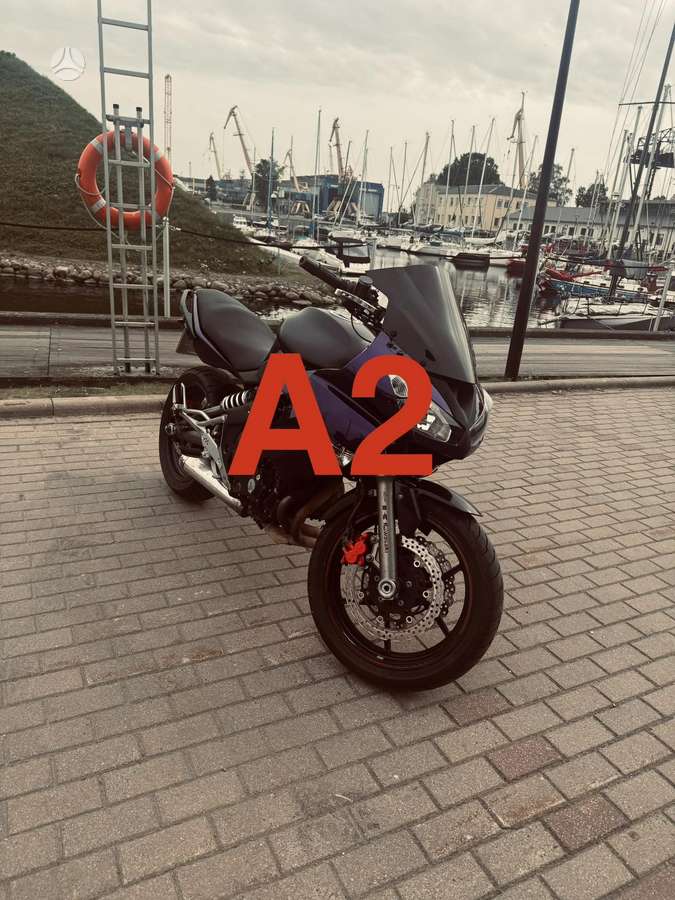 Kawasaki ER 649cc, street / classic