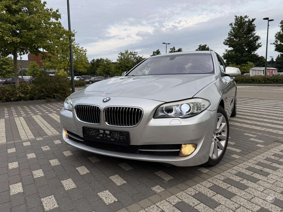 BMW 525, 2.0 l., Универсал