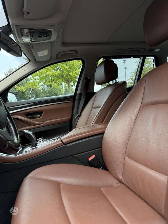 BMW 525, 2.0 l., Универсал