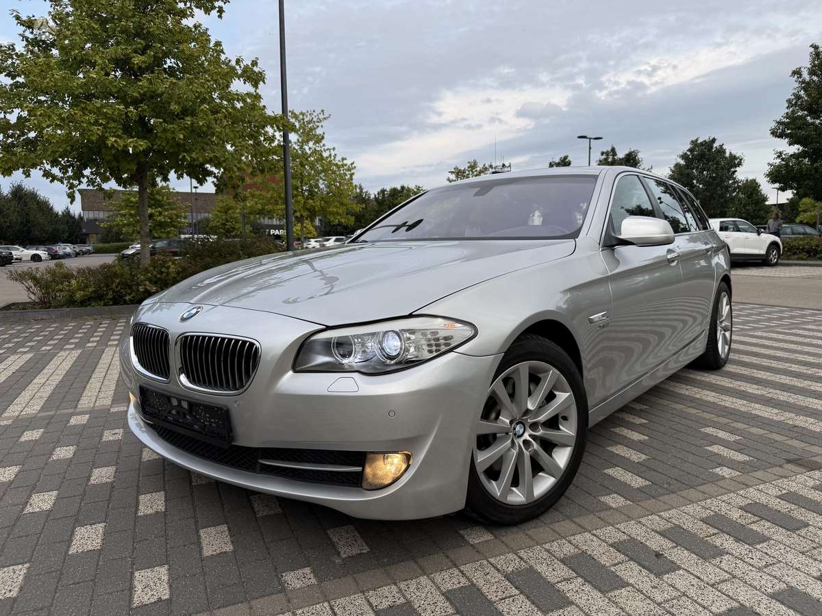 BMW 525, 2.0 l., Универсал
