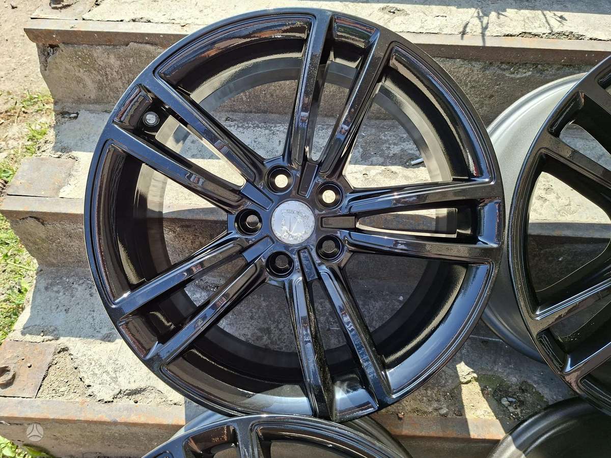 TESLA ET40 8j, light alloy, R19